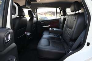 Nuevo/USADO 2024 NIS SAN X-TERRA PLATINUM, Cámara Trasera 360, Capacidad de Carga 31-40T, Emisión Diésel/GAS, Automático - Product Image 4