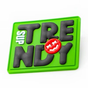 แผ่นพีวีซีนูนตราสัญลักษณ์แบบกำหนดเองแผ่นรีดติด2D ด้วยความร้อนสัญลักษณ์ยาง3D ซิลิโคนนิ่มรูปหัวใจสำหรับการใช้งานหมวก - Product Image 6