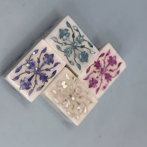 Boîte à bijoux en marbre blanc fait main avec incrustation de nacre | Boîte de rangement en pierre de luxe | Cadeau souvenir décoratif - Product Image 1
