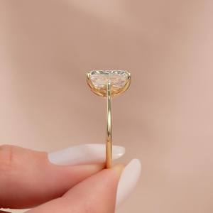 แหวนเพชร CZ สีขาวใสตัดขนาด10x7มม. แหวนหมั้นเพชรเม็ดเดี่ยวสีทองแบบคลาสสิกสำหรับงานแต่งงานครบรอบแต่งงานเครื่องประดับผู้หญิง - Product Image 4