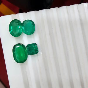 Esmeralda Natural de Zambia, Corte Esmeralda, Calidad AAA, Color Verde Excelente, Piedra Esmeralda Perfecta, Forma Octogonal, 20% de Descuento y Regalo de Año Nuevo - Product Image 6