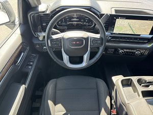 GM_C Sierra 1500 Elevation 2023 Usada en Buen Estado - Product Image 5