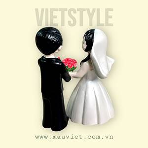 Polyresin Statue for <b>Home</b> <b>Decoration</b> <b>Gift</b> Bride and Groom Wedding Resin Statue Romantic Lovely <b>Decorations</b> for Lovers - Product Image 5