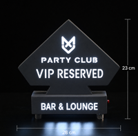 Panneau de réservation VIP triangulaire en acrylique lumineux personnalisé avec nom LED pour bar, club, discothèque, événement