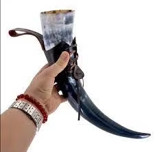 Auténtico Cuerno Vikingo Artesanal Ecológico REHMAN CRAFT para Beber, Estilo Medieval Tradicional, Cuerno Puro de Búfalo para Mead o Cerveza - Product Image 2