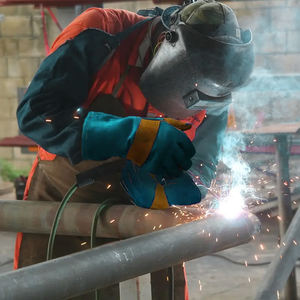 Guantes de Soldadura de Cuero Protector, Guantes de Seguridad TIG/MIG hasta la Muñeca con Pantalla Táctil para Uso en Exteriores - Product Image 6