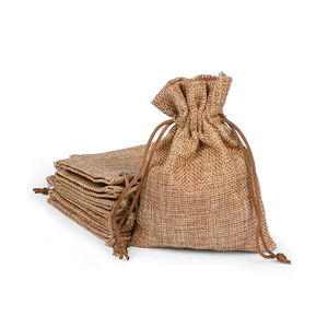 Sac fourre-tout en jute recyclable et durable imprimé d'un logo personnalisé Emballage textile souple naturel écologique pliable fait à la main pour les aliments - Product Image 6