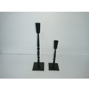 Portavelas de Metal Color Negro Navidad Hecho a Mano Ecológico Duradero Diseño Moderno Transforma la Luz de las Velas Atemporal - Product Image 3