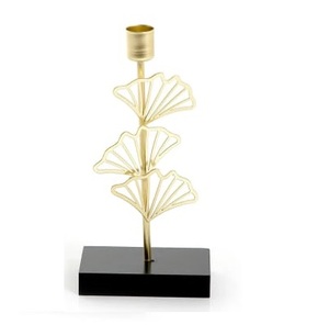 Bougeoir artisanal en métal doré rose pour mariage et décoration de la maison, bougeoir décoratif - Product Image 2
