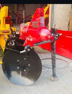 Corn Planter Maize Seeder Fertilizer Precise Seeder <b>Machine</b> Gasoline Powered 4-<b>Row</b> Disc Plough - Product Image 6