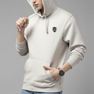 Sudadera con Capucha Premium Verde Claro, Logotipo en el Pecho, Bolsillo Canguro, Manga Larga, Estilo Casual Urbano - Product Image 2