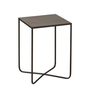 Mesa de taller de hierro industrial resistente con pies ajustables y parte superior de metal grueso para tareas de utilidad de servicio pesado - Product Image 1