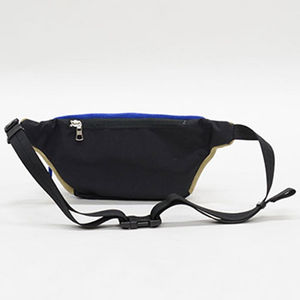 Sac banane tendance en nylon imperméable pour l'extérieur, unisexe, mini sac banane de créateur, vente en gros, sac banane de luxe pour voyage, logo personnalisé - Product Image 3