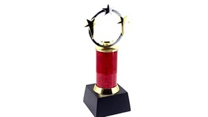 Design en métal du trophée Globe mondial d'entreprise 3 étoiles le plus exigeant pour célébrer la vente exceptionnelle de réalisations de leadership mondial - Product Image 2