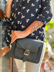 กระเป๋าสะพายข้างสำหรับผู้หญิงกระเป๋าถือหนังหลากสีทำด้วยมือมีเอกลักษณ์ - Product Image 2