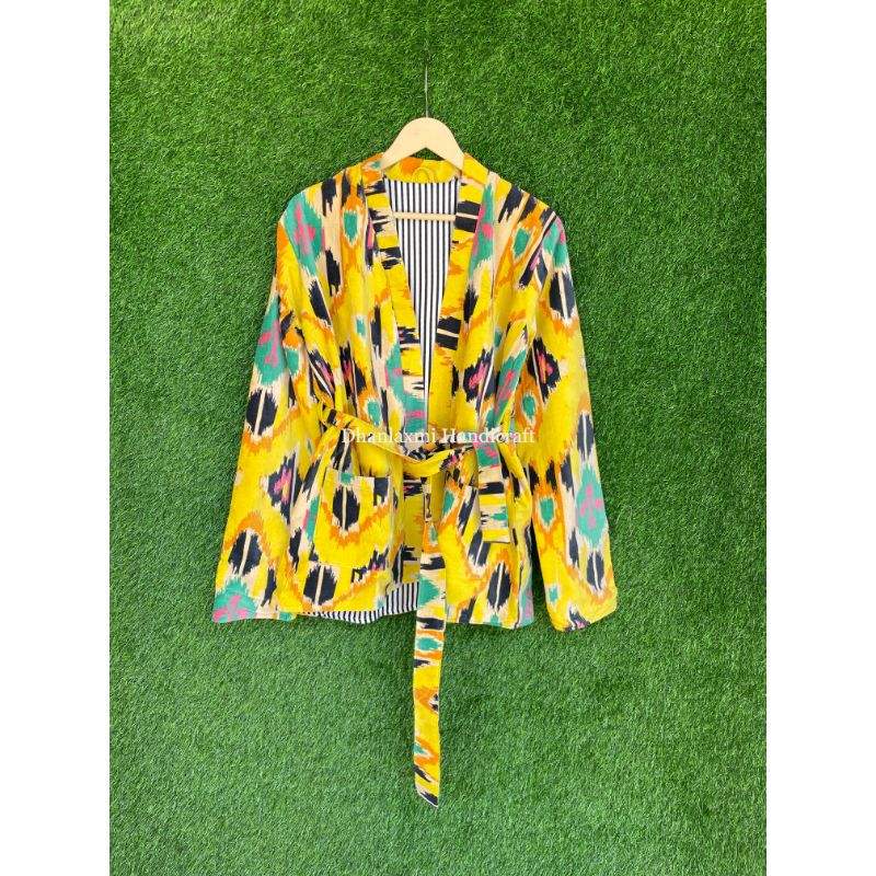 สีเหลือง