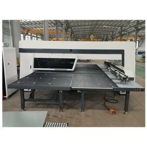 Presse à poinçonner pneumatique CNC avec tourelle, roulement et moteur pour plaques en acier inoxydable et en aluminium - Product Image 4