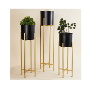 Jardinière en métal artistique avec support audacieux pour balcon de jardin intérieur ou bureau pièce unique pour les paramètres modernes - Product Image 2