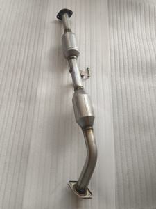 Konverter Katalitik Tiga Jalur Berkualitas Tinggi dari Cina untuk Sistem Knalpot Mobil Toyota Hilux 2.7 Memenuhi Standar Euro 2 <span class=keywords><strong>3</strong></span> 4 5 6 - Product Image 6