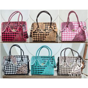 Bolso Tote Cruzado de Cuero Genuino Hecho a Mano al por Mayor con Diseño de Tablero de Ajedrez, Bolso de Hombro Estilo Occidental para Mujer - Product Image 1