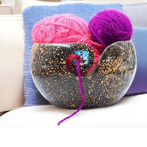 Cuencos de hilo de forma redonda de resina de alta calidad de tendencia industrial para tejer y ganchillo cuenco de hilo de resina hecho a mano - Product Image 5