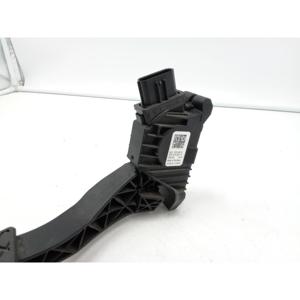 VOLKSWAGEN Passat Variant B8 (3G5, CB5) (14>) PEDAL DEL ACELERADOR 5Q1721503H - Product Image 3