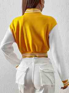 Venta al por mayor de chaqueta de invierno para mujer 2024 de diseño personalizado Varsity Jacket Crop Varsity Jacket para mujer - Product Image 2