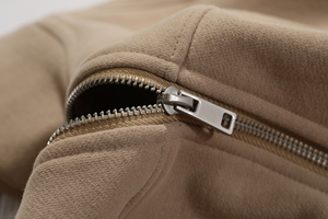 Pulls personnalisés à capuche avec fermeture éclair et col montant avec broderie - Product Image 2