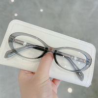 Lunettes de vue ovales en acétate avec décor perlé, monture complète, verres correcteurs pour femmes