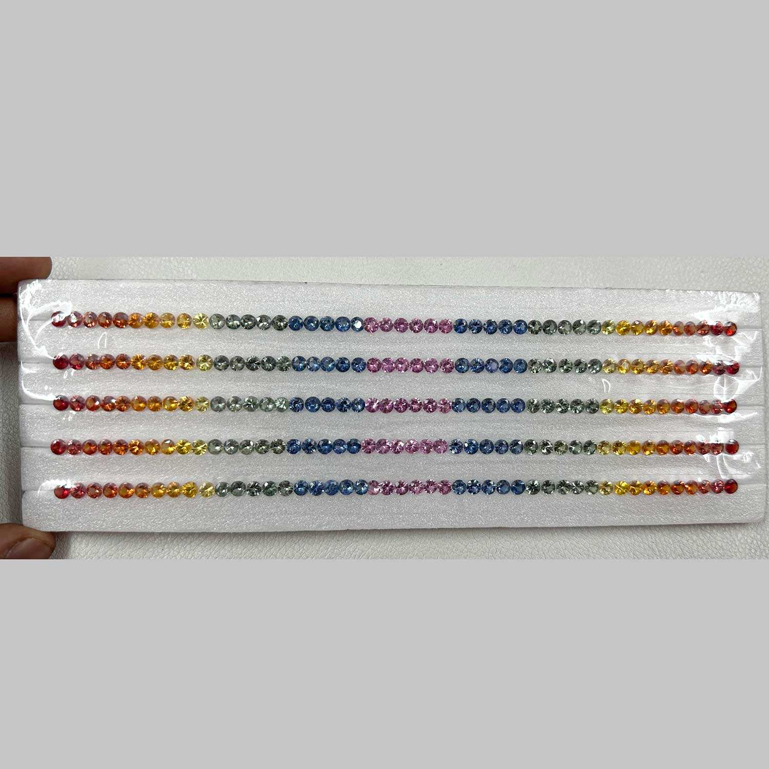 สีเหลือง