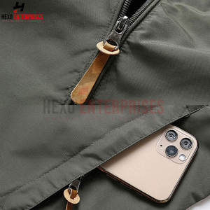 Nouvelle veste de pluie tendance avec logo personnalisé veste de pluie pour hommes vente en gros veste de pluie coupe-vent de haute qualité pour hommes à vendre - Product Image 4