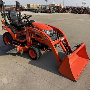 Tracteur à roues KUBOTA BX2380 d'occasion, 45 CV, avec boîte de vitesses et pompe - Product Image 1