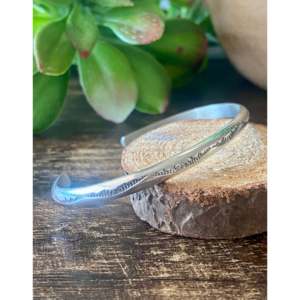 Navajo Handmade 925 <b>Sterling</b> <b>Silver</b> Cuff <b>Bracelet</b>-Cultural Collectible Jewelry Fashion Adjustable <b>Bracelet</b> simple design crafted - Product Image 3