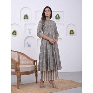 Grey Jaal Cotton Anarkali Kurta Pant Set Elegant Floral Printed Salwar Kameez Heavy <b>Net</b> <b>Fabric</b> Embroidery Work for Party Wear - Product Image 3