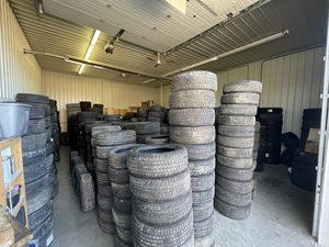 Neumáticos de segunda mano/Neumáticos de Coche Usados perfectos, calidad superior, cantidad a granel disponible, varios tamaños para coches y SUV precio barato - Product Image 4