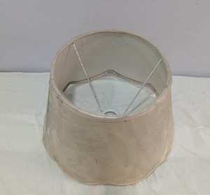 Couvertures de lumière décoratives modernes Nouveau design Motif de fleurs de pétoncles Abat-jour en lin beige Pendentif de table Lampes de chevet Tissu - Product Image 5