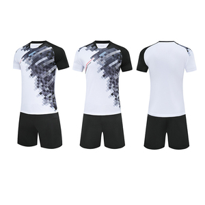 Meilleur design, dernière arrivée, uniforme de football, impression unique, tendance sportive, vente en gros, vêtements de sport sublimés, uniformes de football d'équipe - Product Image 5