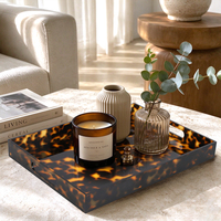 Plateau de service en acrylique effet écaille de tortue avec poignées découpées, plateau de rangement décoratif pour table basse ou ottoman