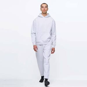 Fabricant pakistanais de survêtements pour hommes de haute qualité en grandes tailles, personnalisables avec un MOQ faible pour l'hiver - Product Image 3