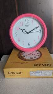 Horloge murale analogique de grande qualité 6377 en plastique rond noir pour la maison, le bureau, l'hôtel, qualité supérieure, multi-usages, prix compétitif - Product Image 6