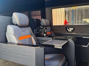 Mercedes-Benz Sprinter 2023 con Interni VIP, Conversione Diesel Euro6, 8 Posti, 150 CV, 2.0L 4 Cilindri, Guida a Destra, Trasmissione Manuale - Product Image 5
