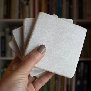 Ensemble de 4 sous-verres en marbre blanc poli, 4x4 pouces, sous-verres en pierre naturelle, décoration de luxe pour la maison - Product Image 1
