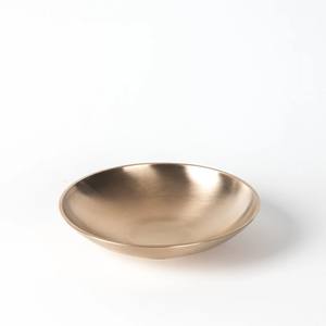 Ensemble de 3 bols de service ronds en laiton avec finition en or brossé, de luxe, fabriqués à la main, de conception personnalisée, utilisés pour le service et la décoration - Product Image 3