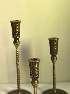 Ensemble de 3 bougeoirs antiques en fonte, Design à points, moderne, meilleure vente - Product Image 6