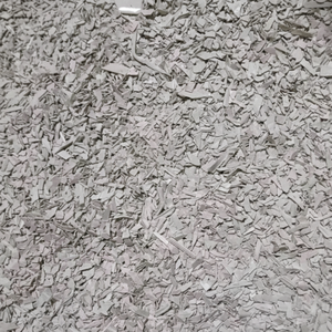 Perfiles de PVC Reciclado Gris Blanco para Moldeo por Soplado Industrial - Product Image 3