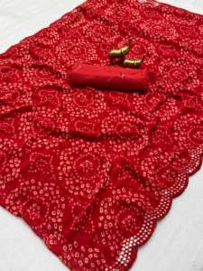 ผ้าซารีจอร์เจียต์สำหรับผู้หญิง เนื้อผ้าบริสุทธิ์ นุ่ม เบา ดีไซน์พัลลูทั้งผืน ผลิตในอินเดีย - Product Image 4