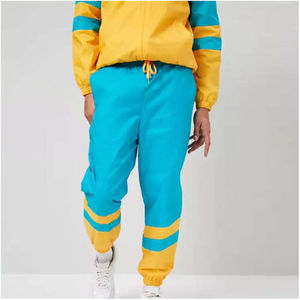 Conjunto de dos piezas ajustado para hombre, chándal de nailon con bloque de Color y logotipo personalizado, chaqueta con cremallera, cortavientos, Jogger de longitud completa con patrón sólido - Product Image 2