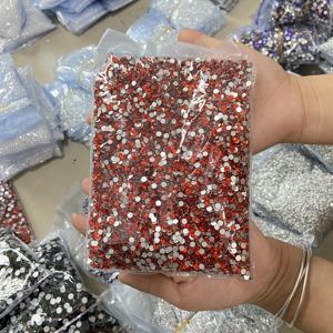 WHATSTONE acepta el embalaje de logotipo personalizado, diamantes de imitación de cristal sin Hotfix redondos con reverso plano para decoración de uñas - Product Image 5