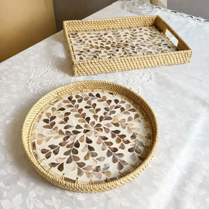 Plateau de service élégant en résine polie avec poignées robustes, texture tissée naturelle, incrustation de nacre, vaisselle élégante - Product Image 2