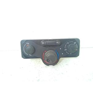 Systèmes de Climatisation RENAULT Clio Série 69590001 (04>08) - Product Image 2